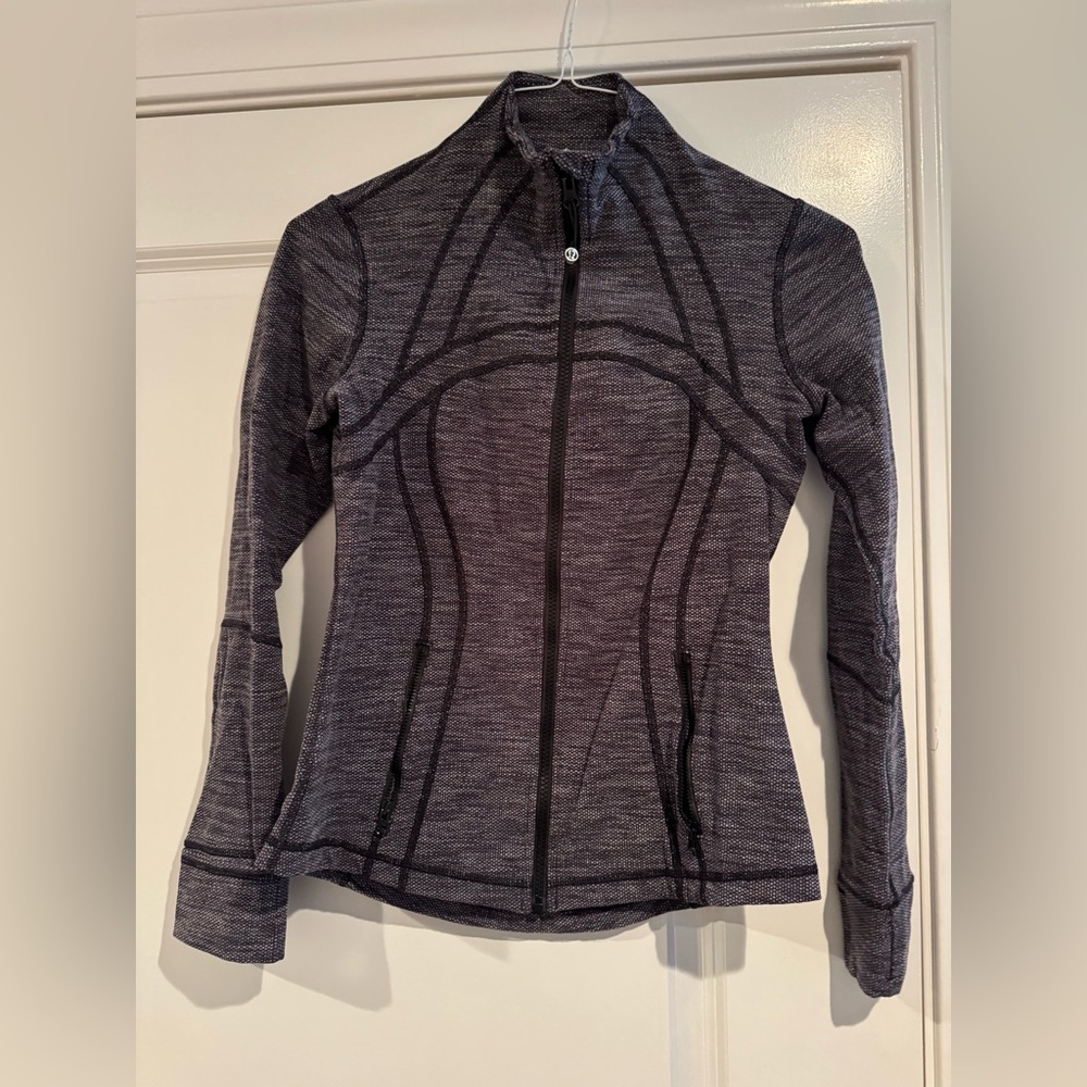 Lululemon women’s sweat jacket